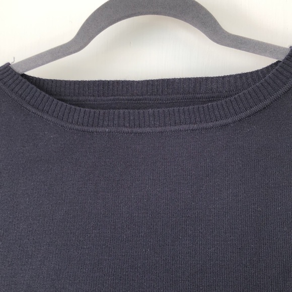 Winter Floral Dress - Picture 3 of 8